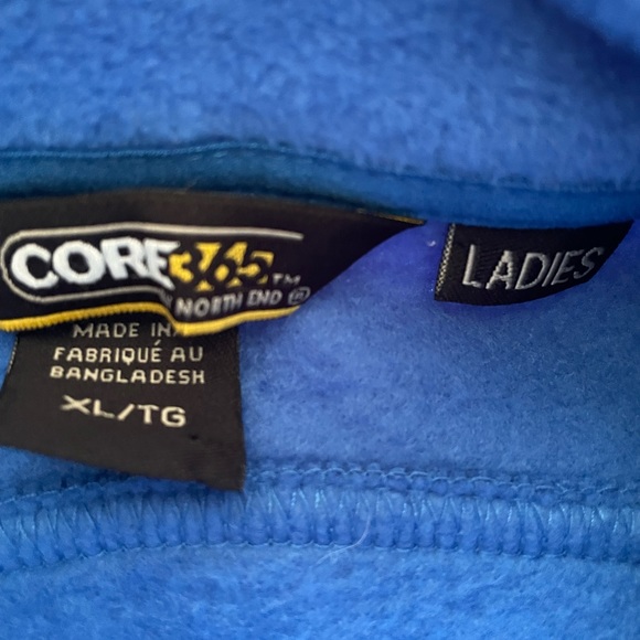 Fleece - Picture 3 of 4